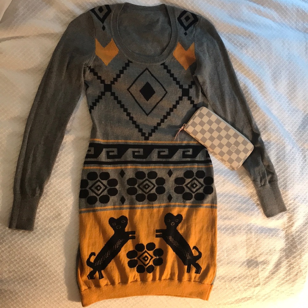 Sweater dress/ long sweater